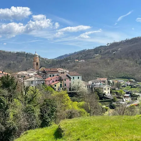 Lägenhet Between The 5 Terre And The Val Di Vara, A Small House In The Village Carrodano Inferiore
